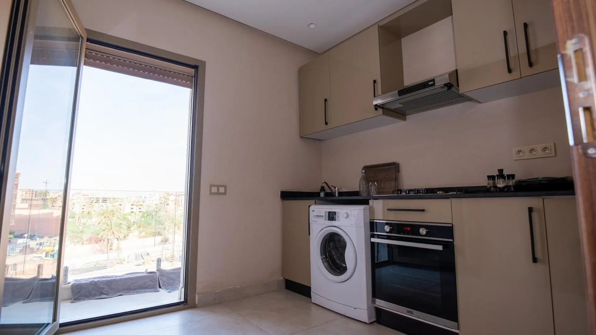 Stylish Apartment Heart Of Gueliz Netflix Marrakesh 0*,